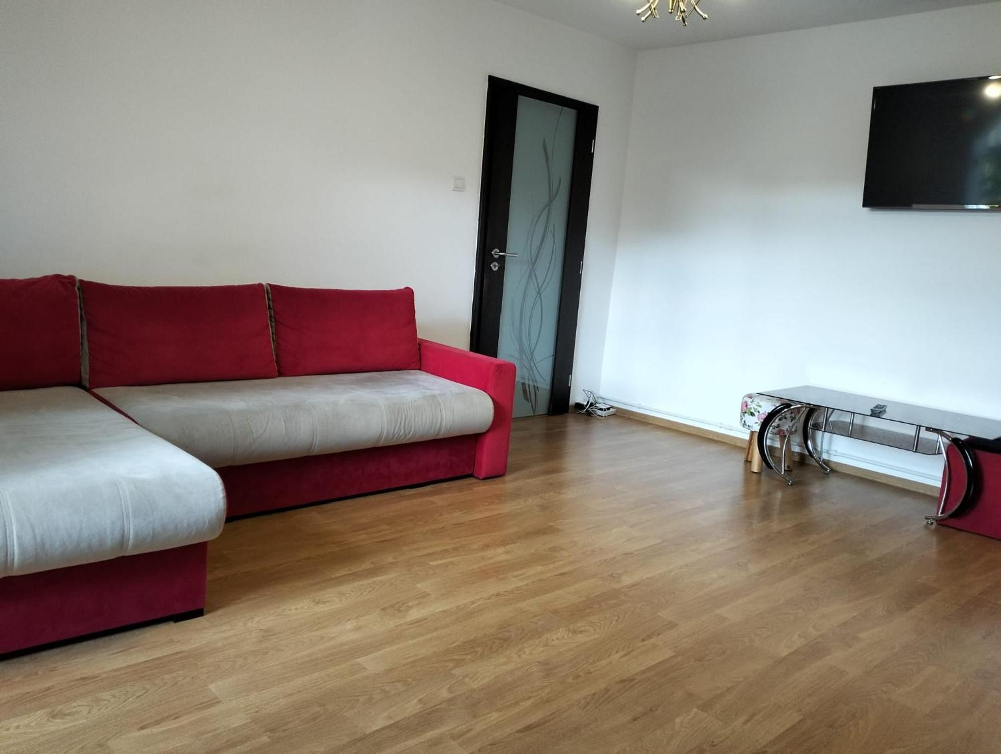 Apartament 3 Camere De Inchiriat Κραϊόβα Εξωτερικό φωτογραφία